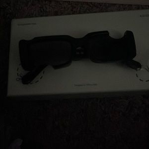 Off White Candy Cut Out Rectangular Frame SinglsEa